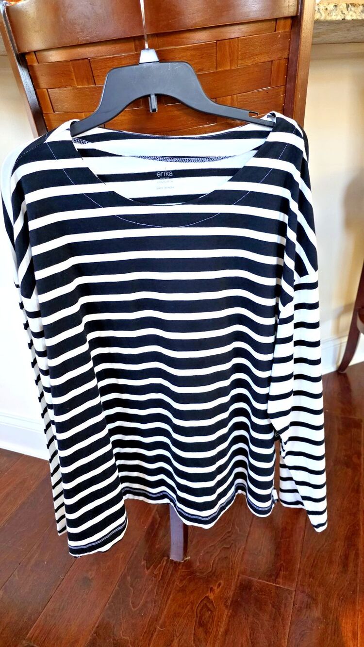 Erika Women's Plus LS Ivory & Black Reverse Stripe Cotton Top 2X NEW